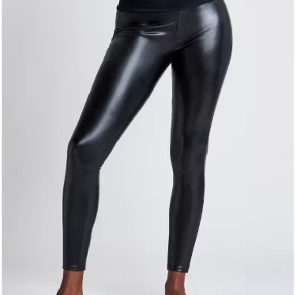 ASSETS by SPANX Women's All Over Faux Leather Leggings - Picture 2 of 8